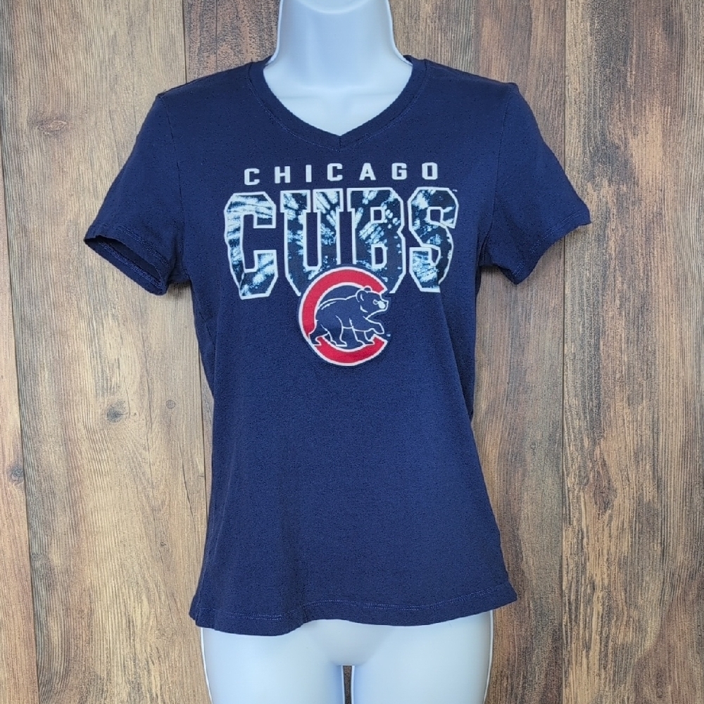 Genuine Merch Blue Fitted V Neck Chicago Cubs MLB Short Sleeve Tee Youth XL